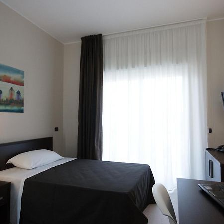 Guest House Residence Messina Kültér fotó